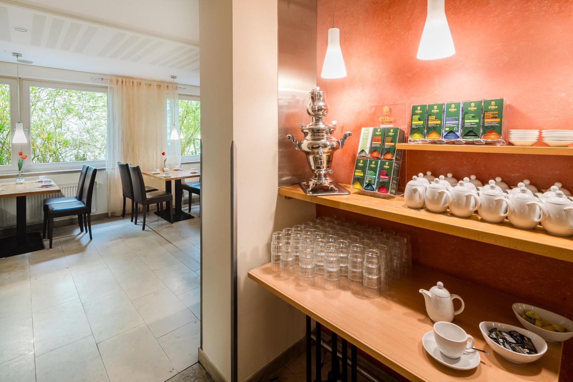 Hotel Rennschuh Гёттинген Экстерьер фото